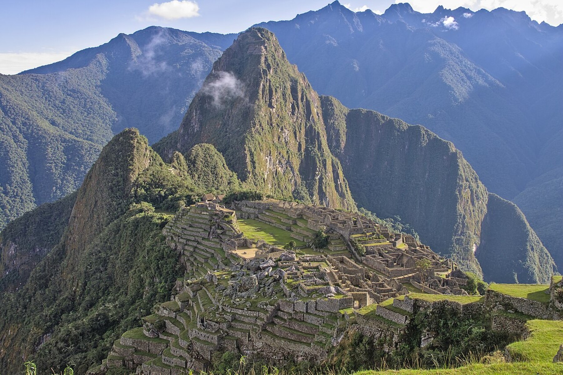 Machu Picchu by Car 2 días / 1 noche